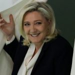 Марин Льо Пен се отказва от президентските избори при присъда с електронна гривна