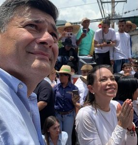 Свалиха електронната гривна на венецуелския опозиционер Фреди Суперлано