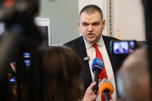 „ДПС – Ново начало“ отказа да признае клетвата на служебния кабинет на Андрей Гюров