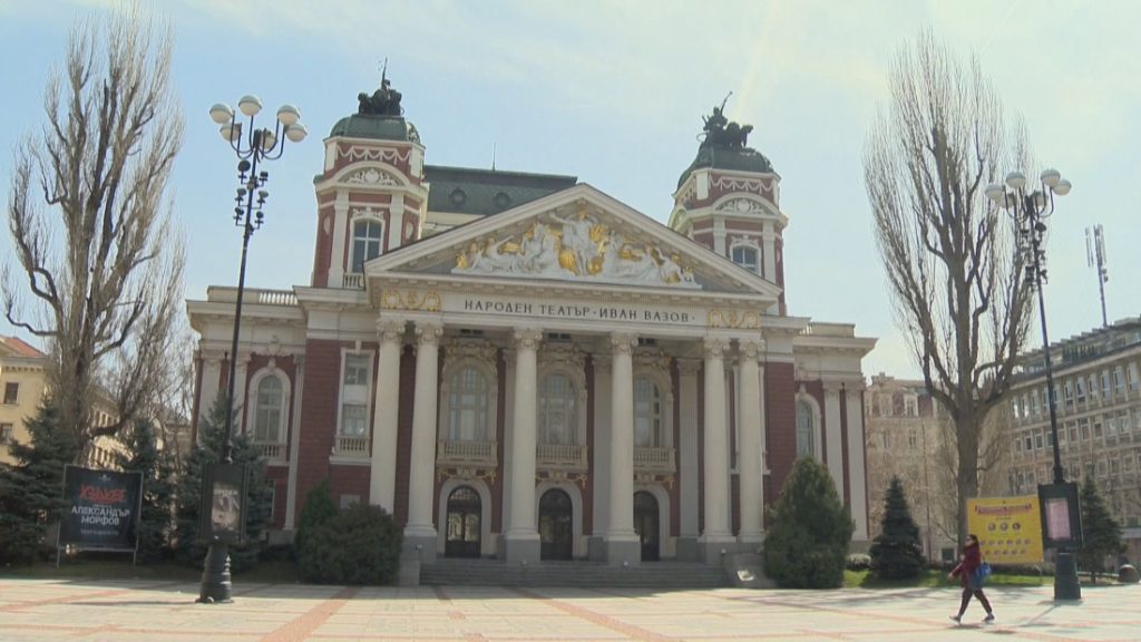 Анета Сотирова получава „Икар“ за изключителен принос към българския театър