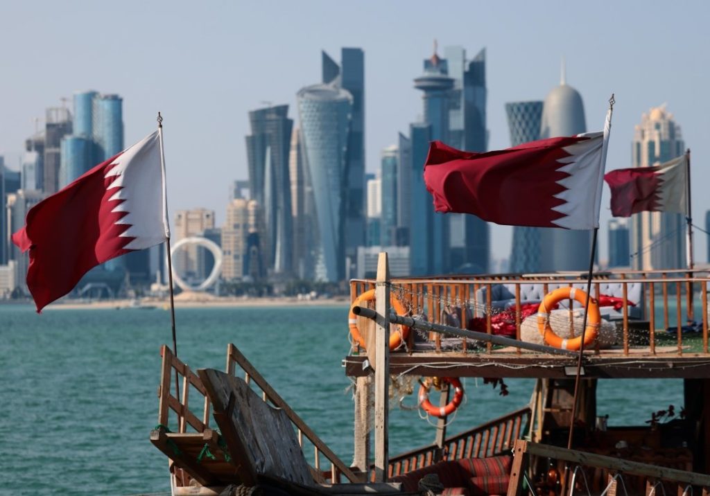 Българка в Катар: Властите ни предупредиха да не излизаме от домовете си