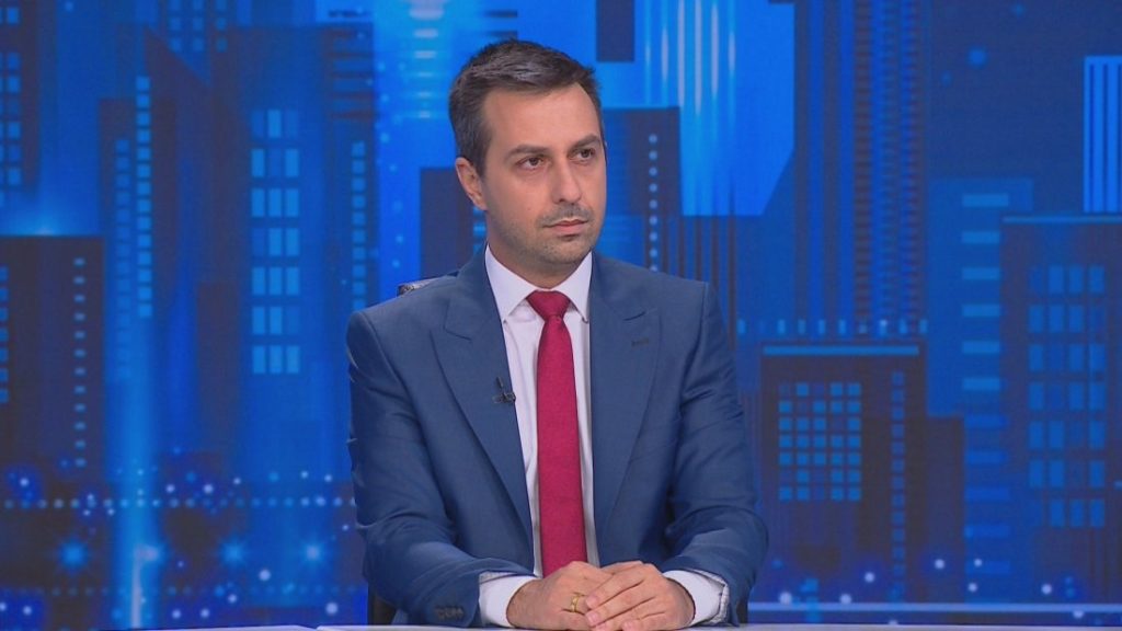 Деян Николов от „Възраждане“: Нямаме големи очаквания към Андрей Гюров