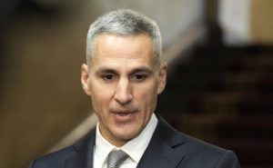 Гюров трябва да състави правителство до четвъртък, изборите вероятно ще са на 19 април