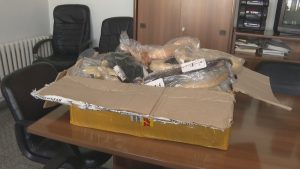 Мащабна митническа измама с естествена коса от Виетнам беше разкрита в София