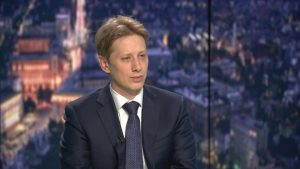 Ивайло Шотев: Ограничаването на секциите в чужбина е абсолютен театър и цинизъм