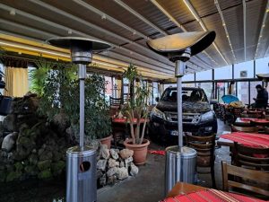 Джип се вряза в ресторант в Пловдив: Жена е пострадала при инцидента в „Тракия“