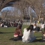 Температурни рекорди във Франция: 28,3 градуса след 40 дни наводнения