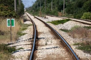 Кабинетът отпусна 25 млн. евро за стратегически железопътни проекти