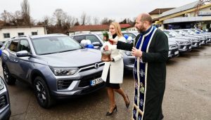 МОСВ предостави 20 нови високопроходими автомобила за опазване на „Натура 2000“