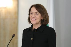 Надежда Нейнски оглави МВнР: България ще бъде предвидим и активен партньор в международните дебати