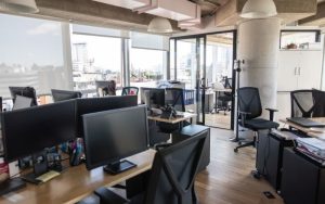 Криза за кадри: Над 2,4 млн. българи остават извън икономиката при рекордно ниска безработица