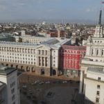 Политическо напрежение след първите решения на служебния кабинет „Гюров“