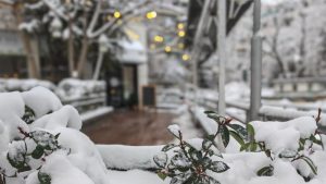 Временно затопляне предхожда нов сняг: Циклонът „Леонардо“ носи дъжд и поледици