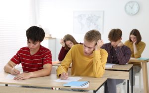 Цените на частните уроци се повишиха с 10% през новата учебна година