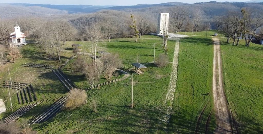 Кметът на Малко Търново алармира за унищожен път към историческата местност „Петрова нива“