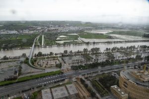 След бурята „Марта“: Стотици жители на Андалусия се завръщат по домовете си
