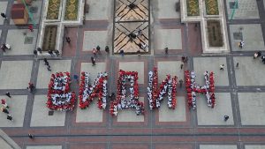 Видин атакува световен рекорд с 50-километрова мартеница за 1 март