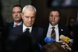 „Възраждане“ бойкотира консултациите при президента Йотова