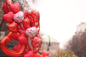 Свети Валентин в София: Градът оживява с празнична украса и мащабни концерти