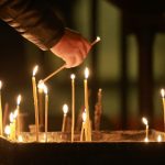 Задушница е: България почита паметта на починалите си близки