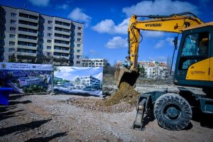 Васил Терзиев направи първа копка на първото общинско училище в „Студентски град“