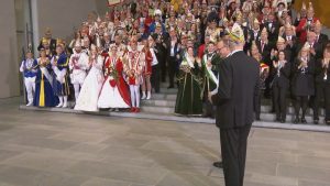 Канцлерът Фридрих Мерц откри карнавалния сезон в Германия