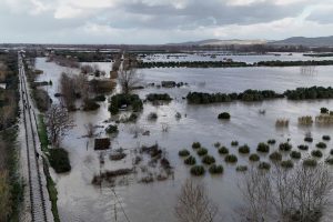 Испания и Португалия обявиха бедствено положение заради бурите „Леонардо“ и „Кристин“