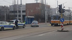 Трагедия в квартал Слатина: Камион прегази пешеходец и избяга