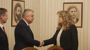 АПС поиска вето върху Изборния кодекс и предложи Андрей Гюров за служебен премиер