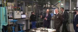 Кралят на Белгия Филип посети завода на „FN Браунинг Груп“ в Ерстал