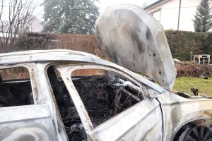 Петима задържани след палежа в имота на кмета на Бистрица Самуил Попов