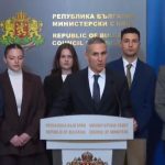 Андрей Гюров обсъди предсрочните избори и съдебната реформа с протестиращите студенти