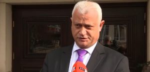 Емил Дечев: Няма да се меся в разследването на „Петрохан“ и „Околчица“