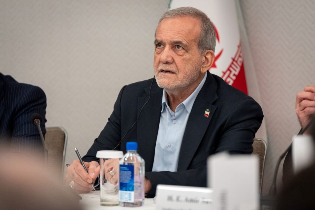 Трети кръг преговори в Женева: САЩ и Иран търсят изход от ядрената криза