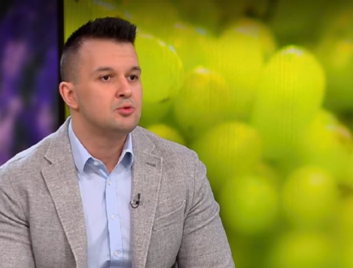 Доц. д-р Явор Асьов: Фармацията разработва хапчета, които имитират физическата активност