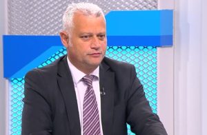 Министър Емил Дечев смени 23-ма от 28-те областни директори на МВР