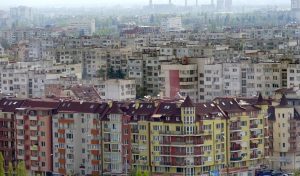 Жилищният пазар във Великобритания: Защо поколението Z отказва да се закрепостява