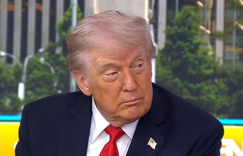 Тръмп: Потопихме 9 ирански кораба, скоро и останалите ще плават на дъното на морето