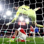 Арсенал победи Челси с 2:1 и запази аванса си на върха във Висшата лига