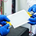 Китайски учени разработиха електролит за батерии с енергийна плътност до 700 Вт·ч/кг