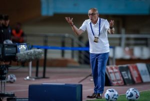 Илиан Илиев остава в „Черно море“: Клубът застана зад своя треньор