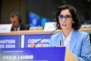 ЕС ще финансира частично евакуирането на европейски граждани от Близкия изток