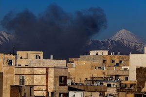 Китай осъди ударите срещу Иран и призова за защита на цивилните обекти