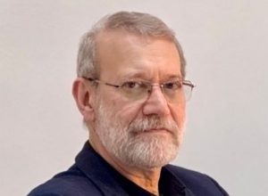 Али Лариджани: Опитният стратег, на когото Иран разчита след ерата на Хаменей