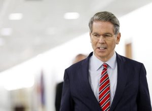 САЩ вдигат глобалните мита до 15% още тази седмица според Скот Бесънт