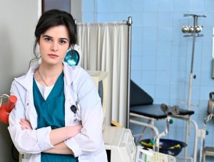 VOYO представя предпремиерно първите три епизода на новия сериал „Вяра, надежда, любов“