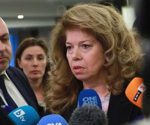 Илияна Йотова: Няма пряка заплаха за България заради конфликта в Близкия изток