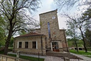 Министър Сергей Игнатов: Деца може да прекъснат образованието си при затваряне на училище Космос