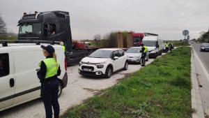 Близо 35 000 фиша са съставени при мащабна полицейска спецакция по пътищата