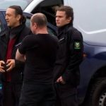 Изпращат Калушев, Ники и Александър с будистки ритуал, бащата на Златков е против